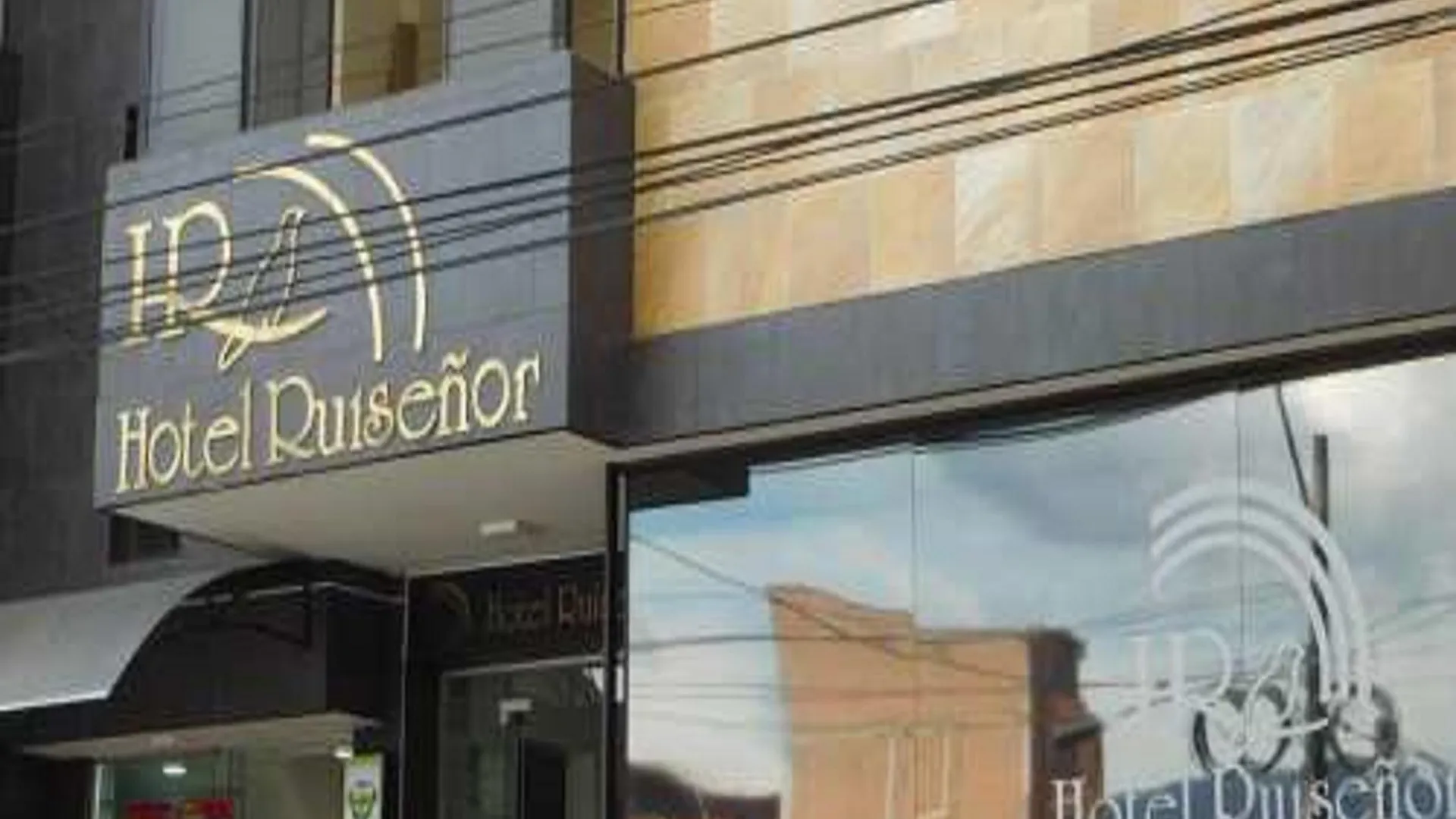 Hotel Ruisenor Itagui