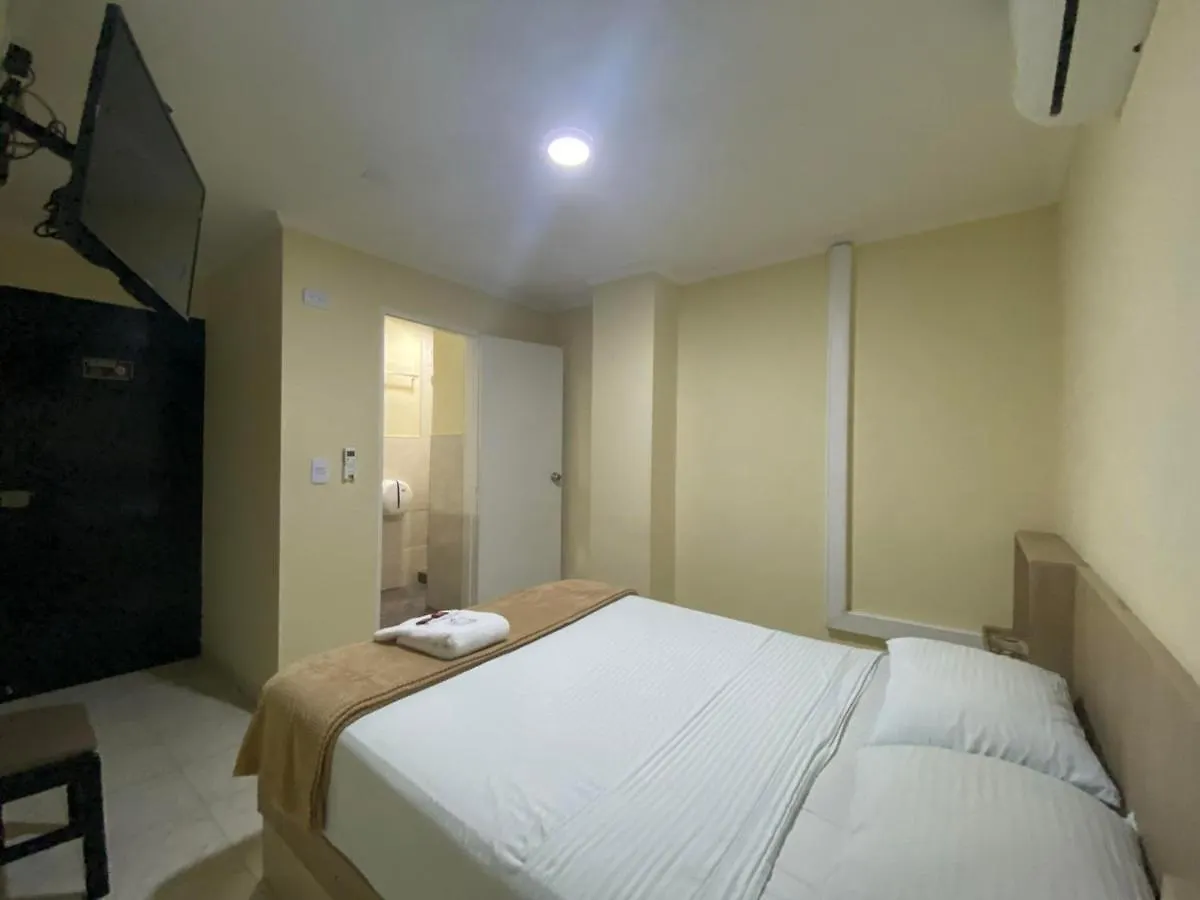 Hotel Ruisenor Itagui 3*,